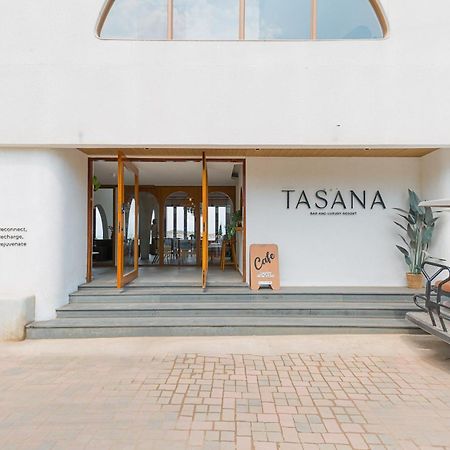 Tasana Bar And Luxury Resort Ko Lan Esterno foto